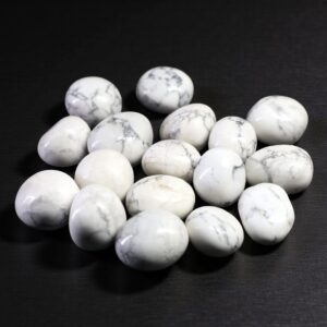 Howlite Tumble Stones (1 pc)